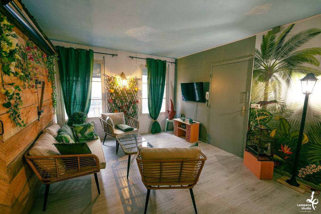 Appartement La Cabane Du Jardin Troyes Exterior photo